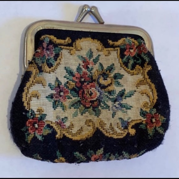 Posh Purses!!! - Picture 3 of 6